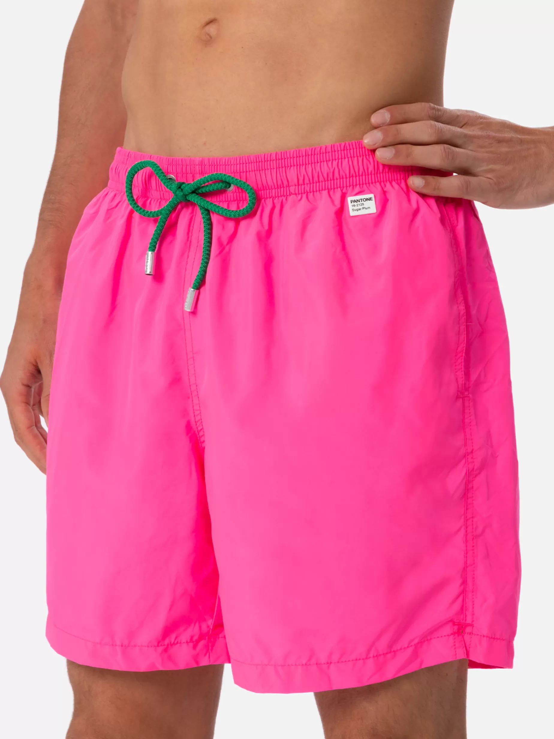 Shop Costume da bagno da uomo in tessuto leggero rosa fluo Lighting Pantone | EDIZIONE SPECIALE PANTONE Uomo Costumi Mare Tinta Unita | Tessuto Leggero