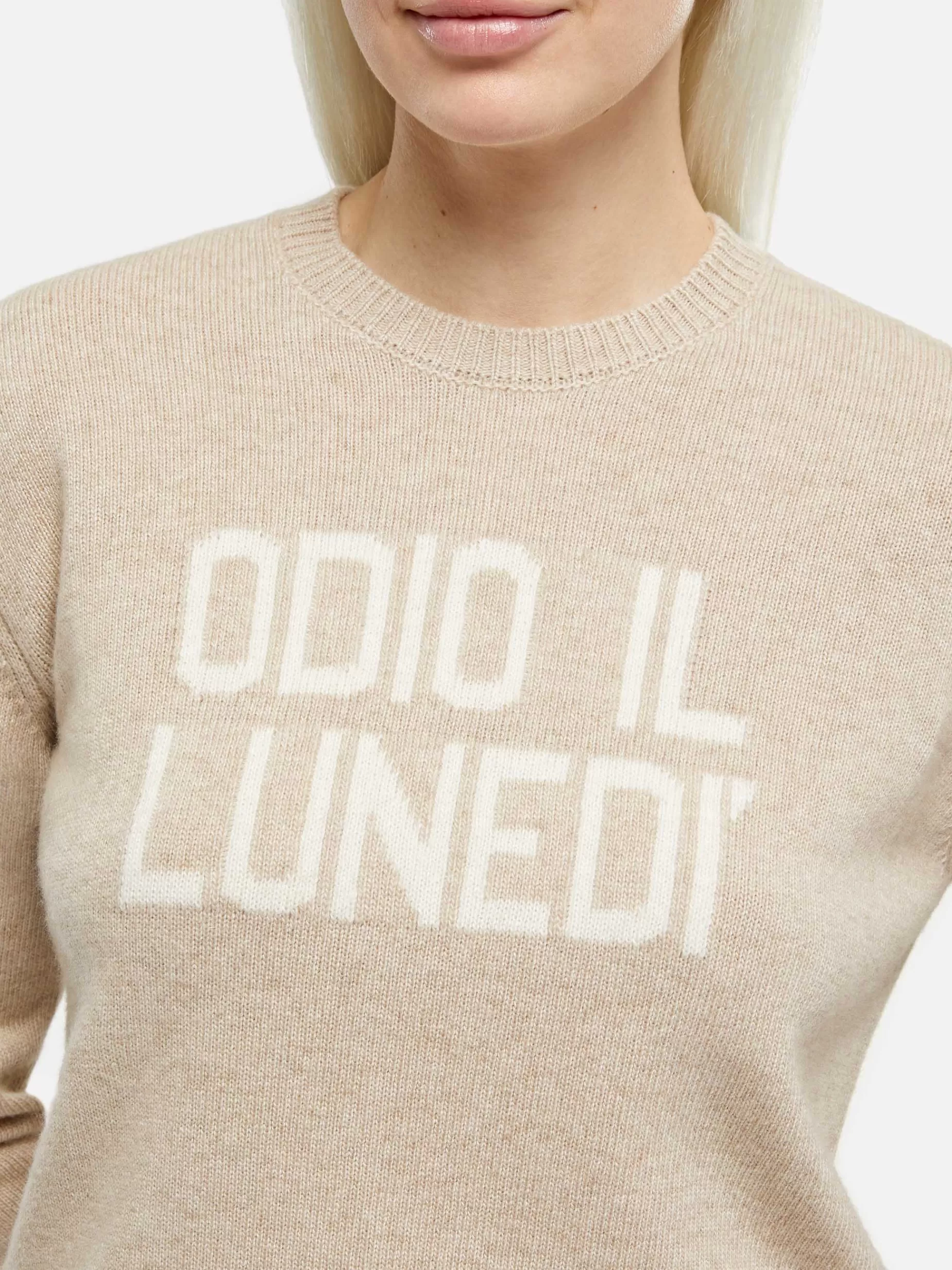 Shop Maglione da donna beige New Queen con stampa Odio il Lunedì Donna Maglieria