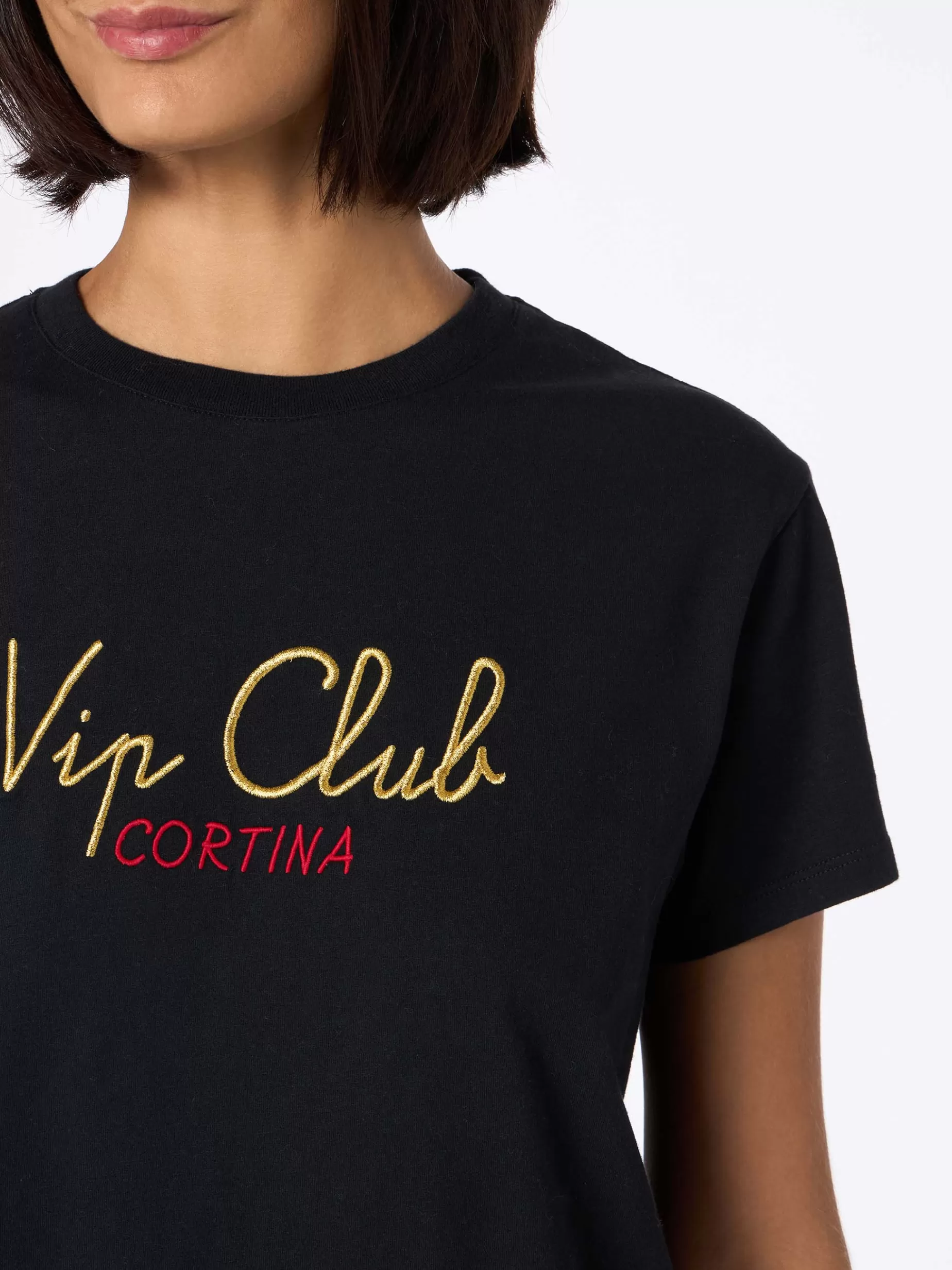 Best Sale T-shirt nera da donna in cotone pesante Emilie con ricamo Vip Club Cortina | VIP CLUB CORTINA SPECIAL EDITION Donna T-shirt